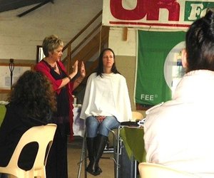 Mode en sjampanje in die fynbos